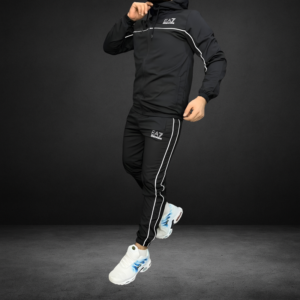 Survêtement Armani Chapeau