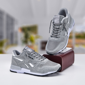 Reebbk Classic R32 Gris